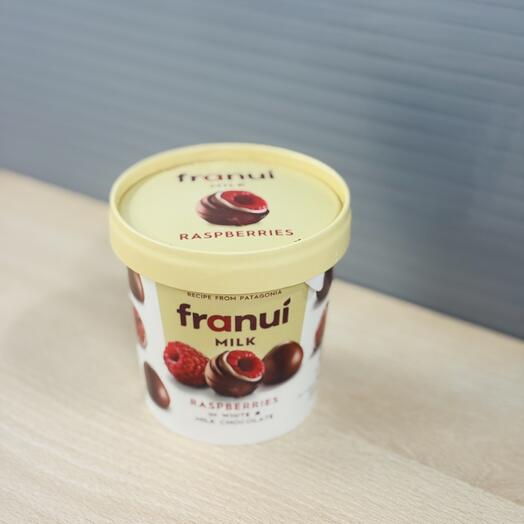 Малина в молочном шоколаде Franui