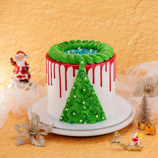 Christmas Tree Drip Cake | Christmas Cakes