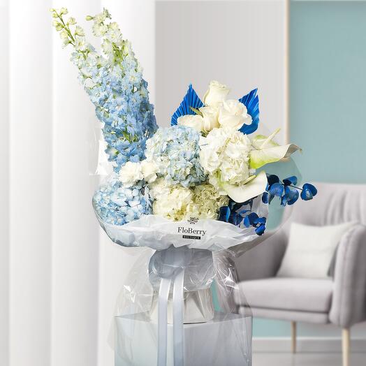 "Blue Waters" Bouquet L