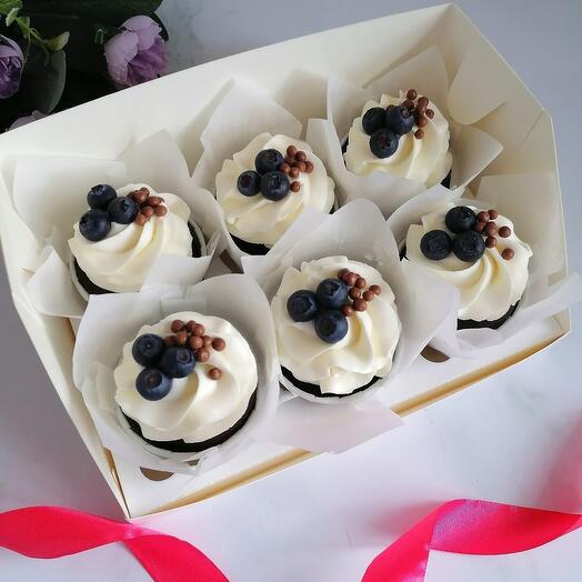Makarova-desserts