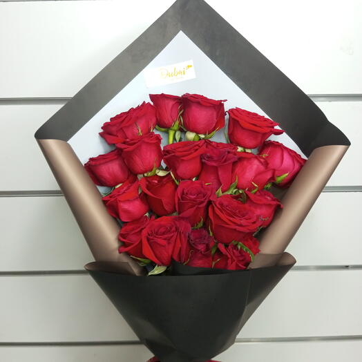 15 Red Roses Bouquet