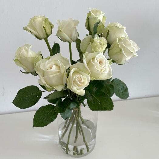 Fragrant O Hara Roses bunch