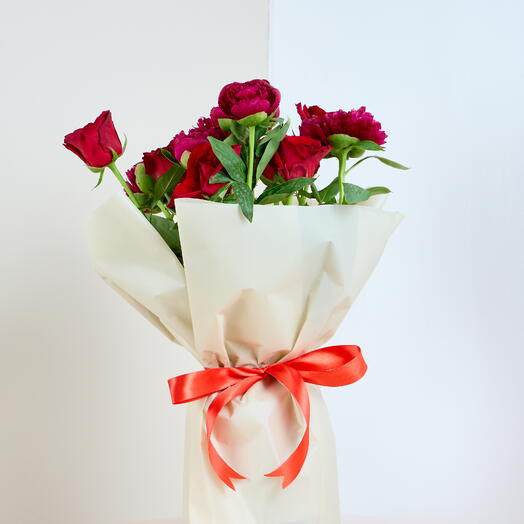 Ruby Romance Flower Arrangement