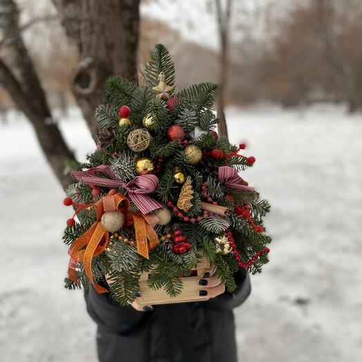 Яркая , цветная , новогодняя ель