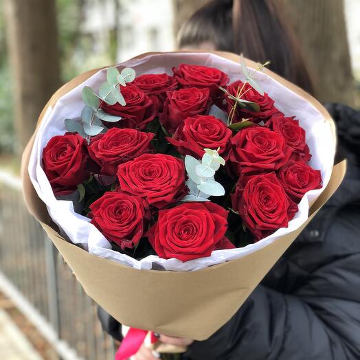 Роза с эвкалиптом С8988