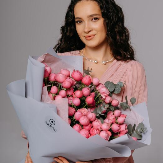 Премиальные пионовидные кустовые розы SILVA PINK 15 шт