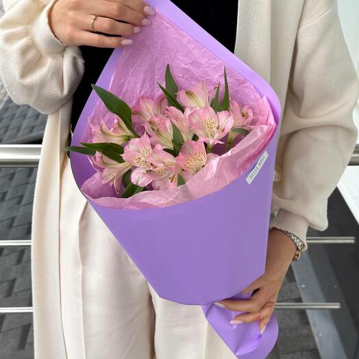 A NOVELTY! Bouquet of "Pink alstroemeria"