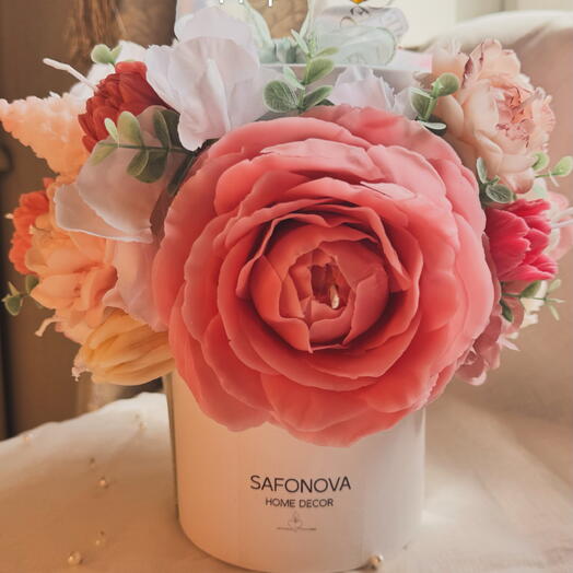 Safonova Home Decor