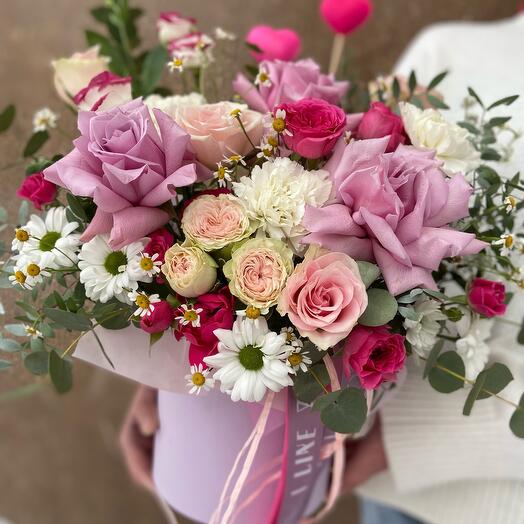 Цветы в коробке «Для тебя, с любовью💓