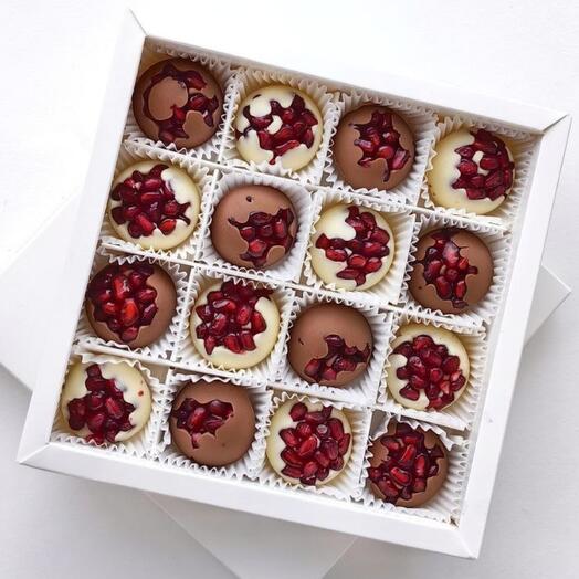 Гранат в шоколаде конфеты 16 штук