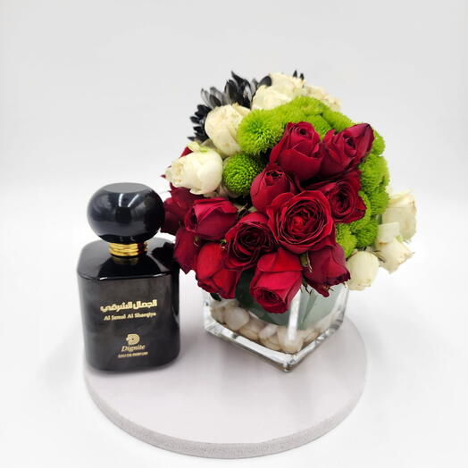 National Day Gift Set - Flower Vase + Perfume