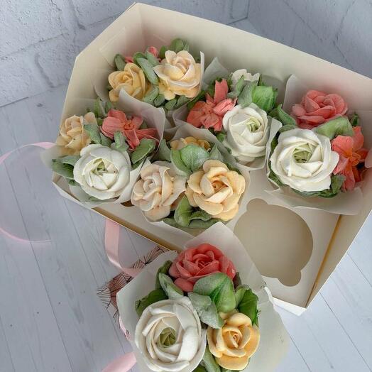 Зефирные капкейки с цветами, с розами, ранункулюсом 6 шт