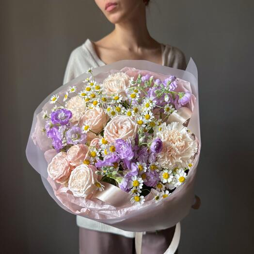 An original bouquet with peony-shaped bush roses, daisies and mattiola. Veresk 340