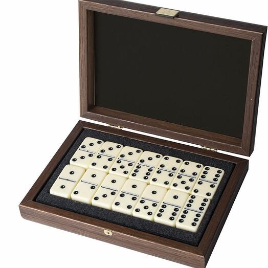 Domino in a black case, replica of wood, 5.2x2.7x1cm