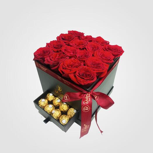 Trinity Red Roses Box