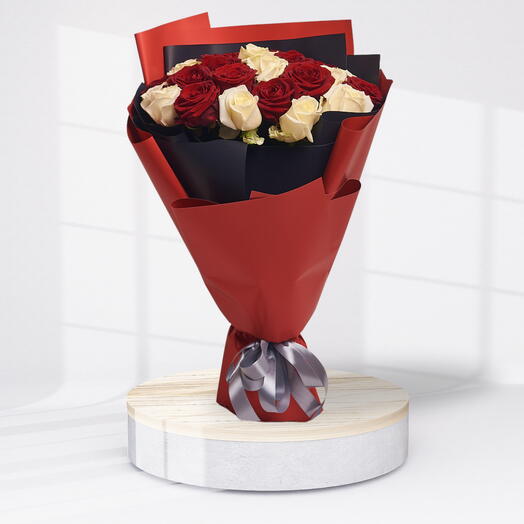 Valentine Desire ( 31 roses )