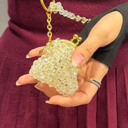 Сапфировый кошелёчек с цепочкой