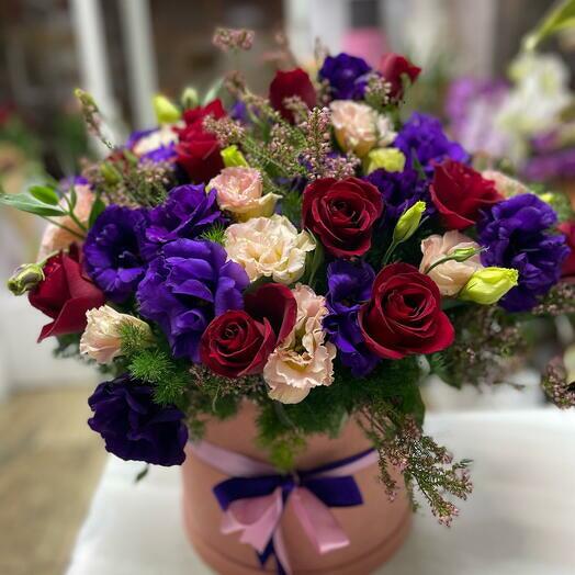 Harmony of Roses and Lisianthus in a Box