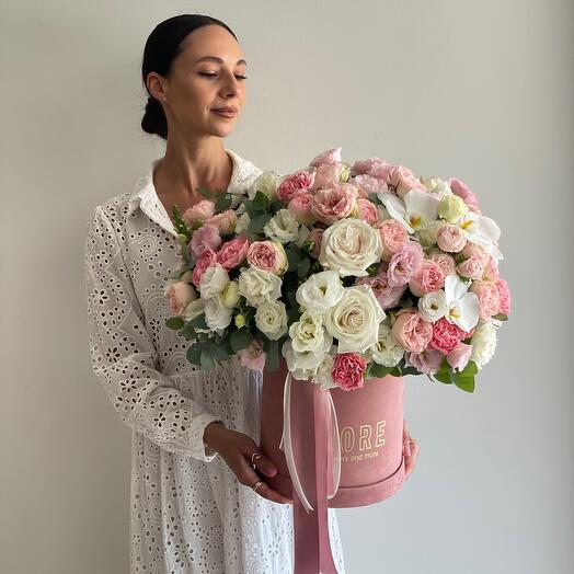 Box roses and orchid