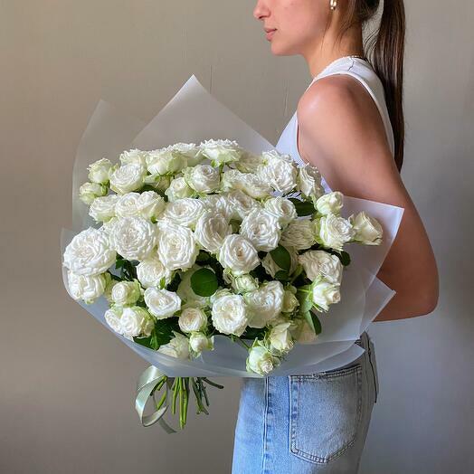 Rosas en Spray Peonia Blanca