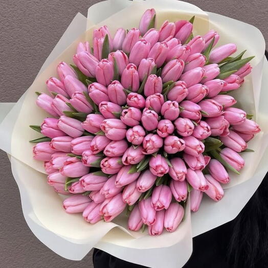 80 tulips