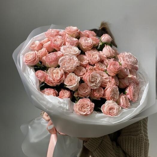 11 веток пионовидных роз, размер S