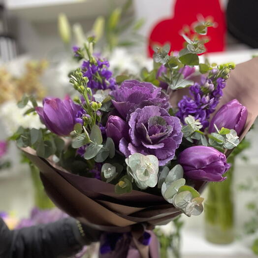 Tulip-brassica-wallflower-eucalyptus mixed bouquet