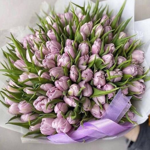 Bouquet of peony tulips