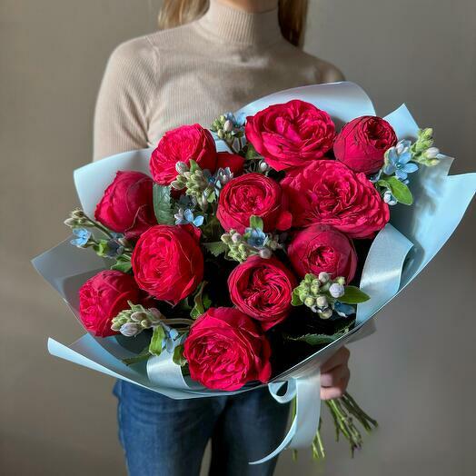 Peony Roses with Oxypetalum