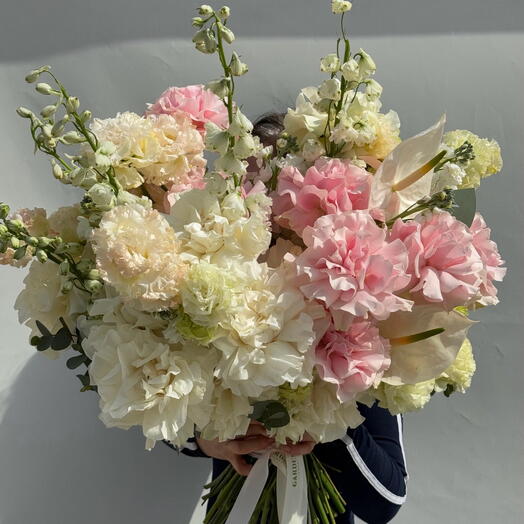 Romance bouquet L