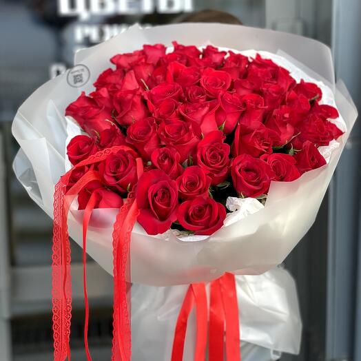 Красные розы 51 шт