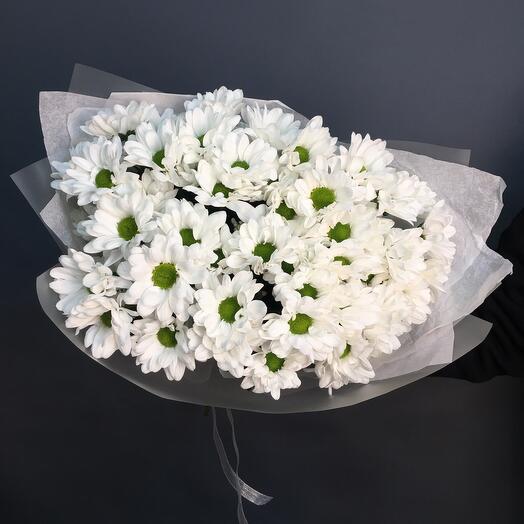 Букет из ромашковой хризантемы