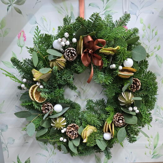 Green Festive Fresh Wreath 40cm