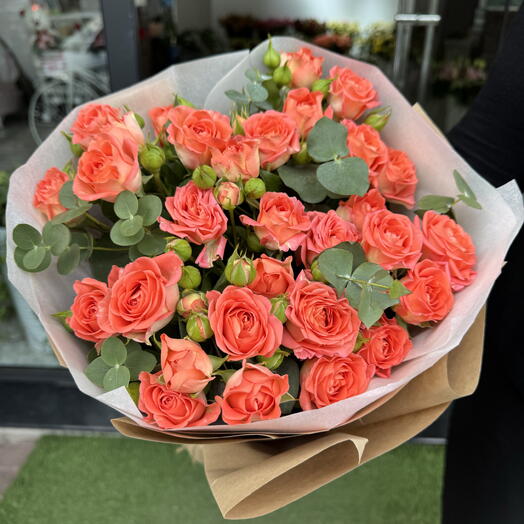 Orange spray roses
