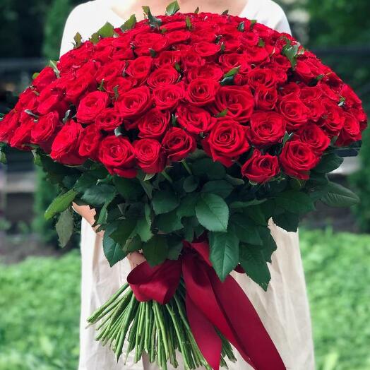 Bouquet of 201 red roses