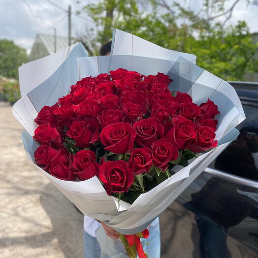 35 RED ROSE BOUQUET