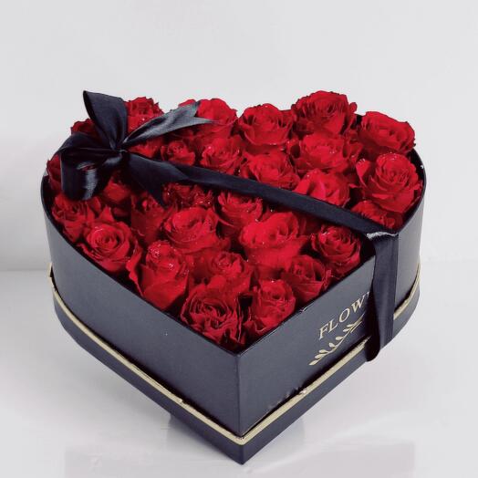 25 Red Roses Heart Box Dubai