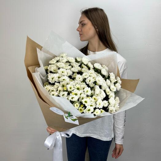 Bouquet "Field of daisies" chrysanthemum Santini Rosie White (19 pieces)