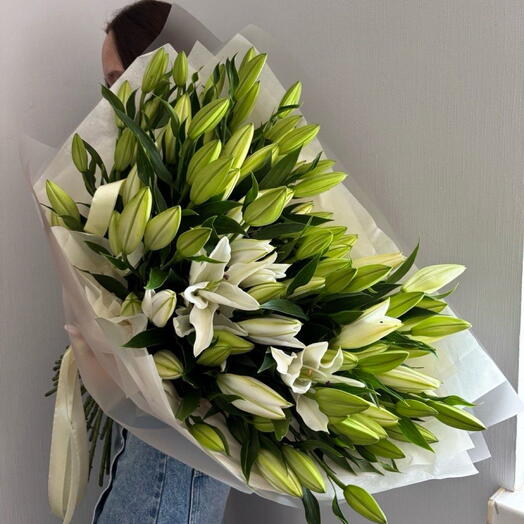 Шикарная лилия из 15 шт