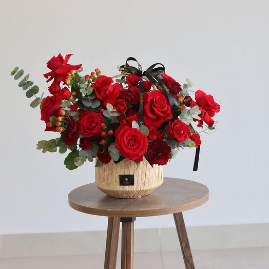 Red Rose Basket