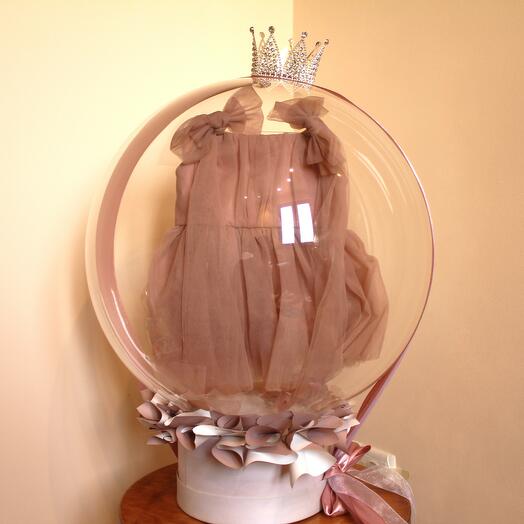 A balloon for a newborn