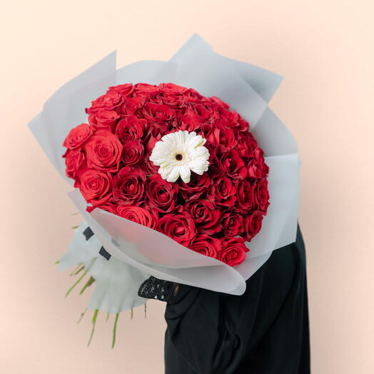 Love s Halo Flower Bouquet