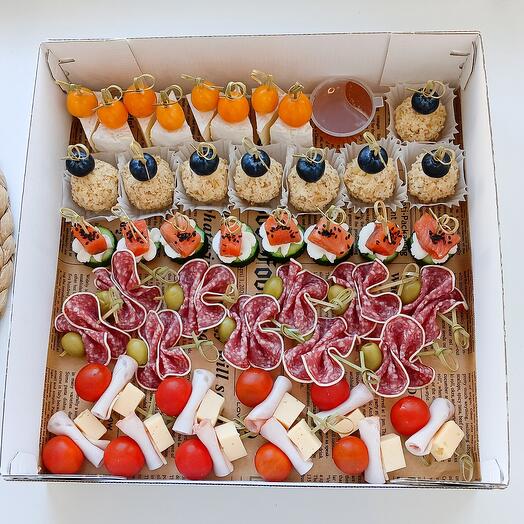 Гастробокс "Канапе" 44 шт