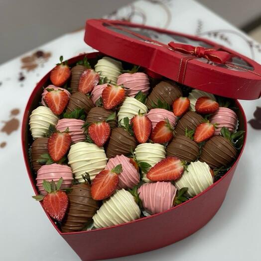 Клубника в шоколаде «Berry Soul Box»