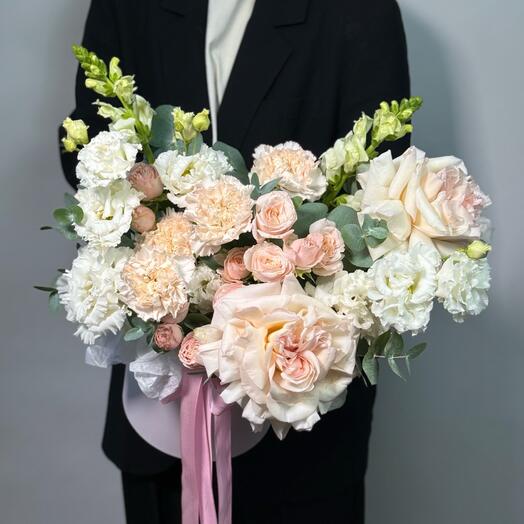 Gentle Flowers Lessner