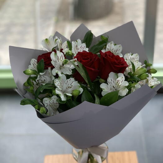 Tanika flowers