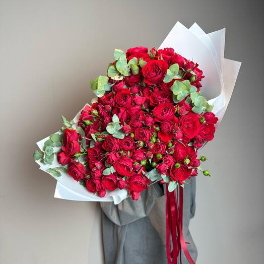 Красная пионовидная кустовая Роза 🌹