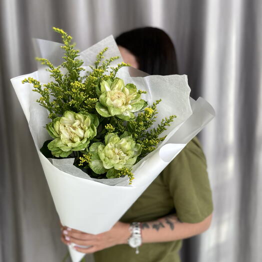 Potseluy&Flower