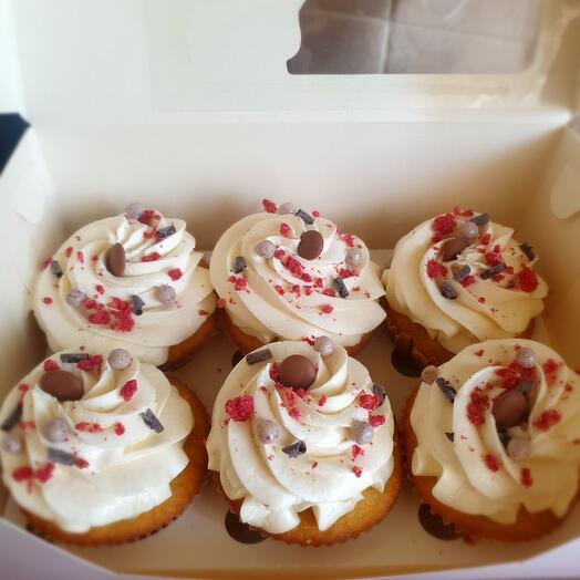 Cupcakes de vainilla y frambuesa