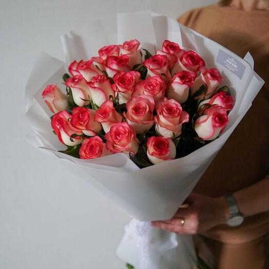 Rose Jumilia